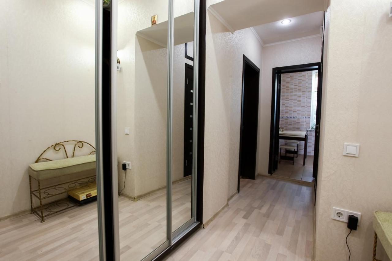Sweet Home Apartment Kiev Dış mekan fotoğraf